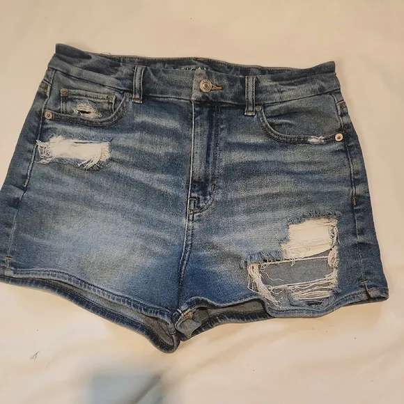 American Eagle Outfitters Distressed Blue Jean Shorts - Picture 5 of 5